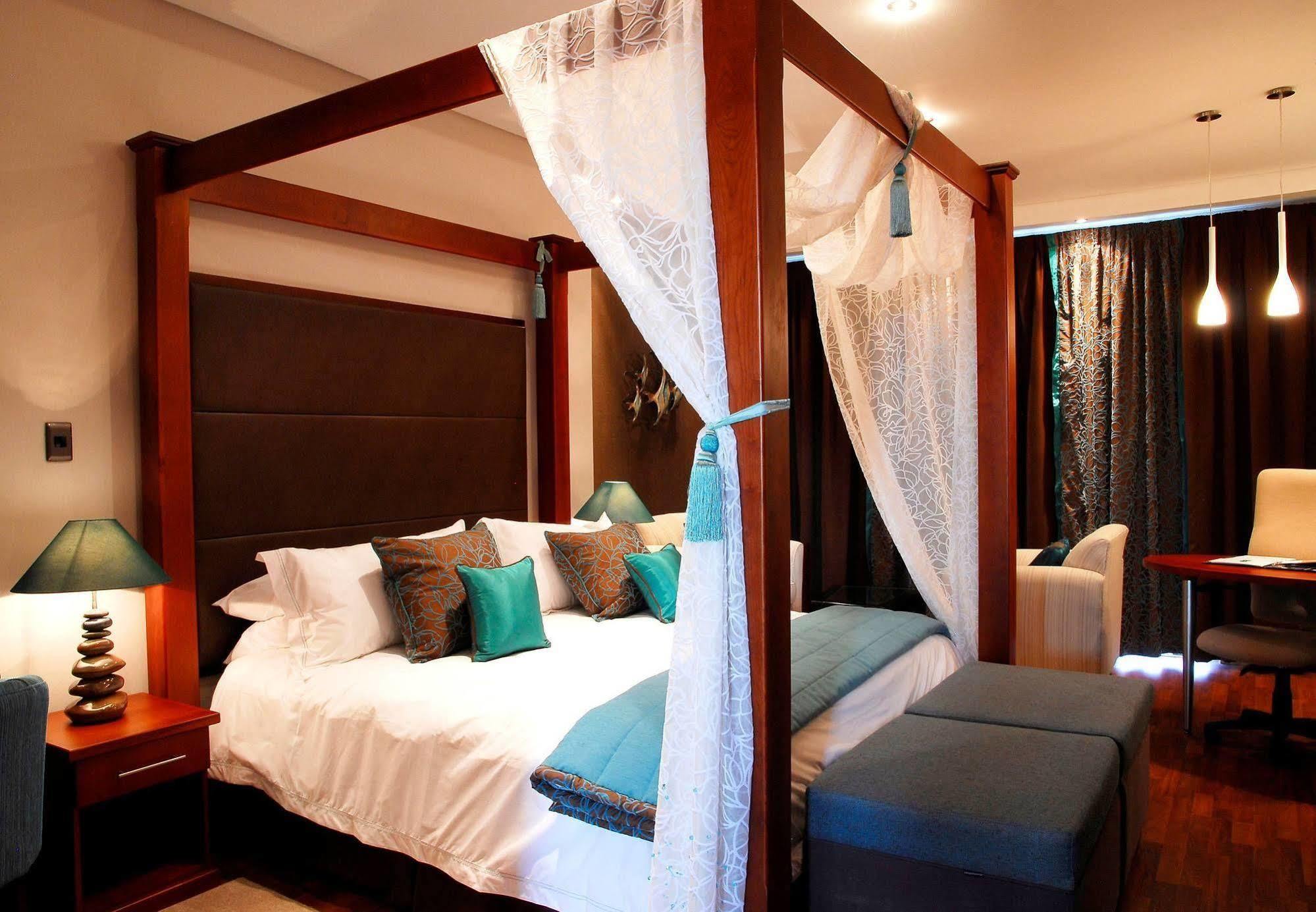 Bon Hotel Waterfront Richards Bay Eksteriør billede