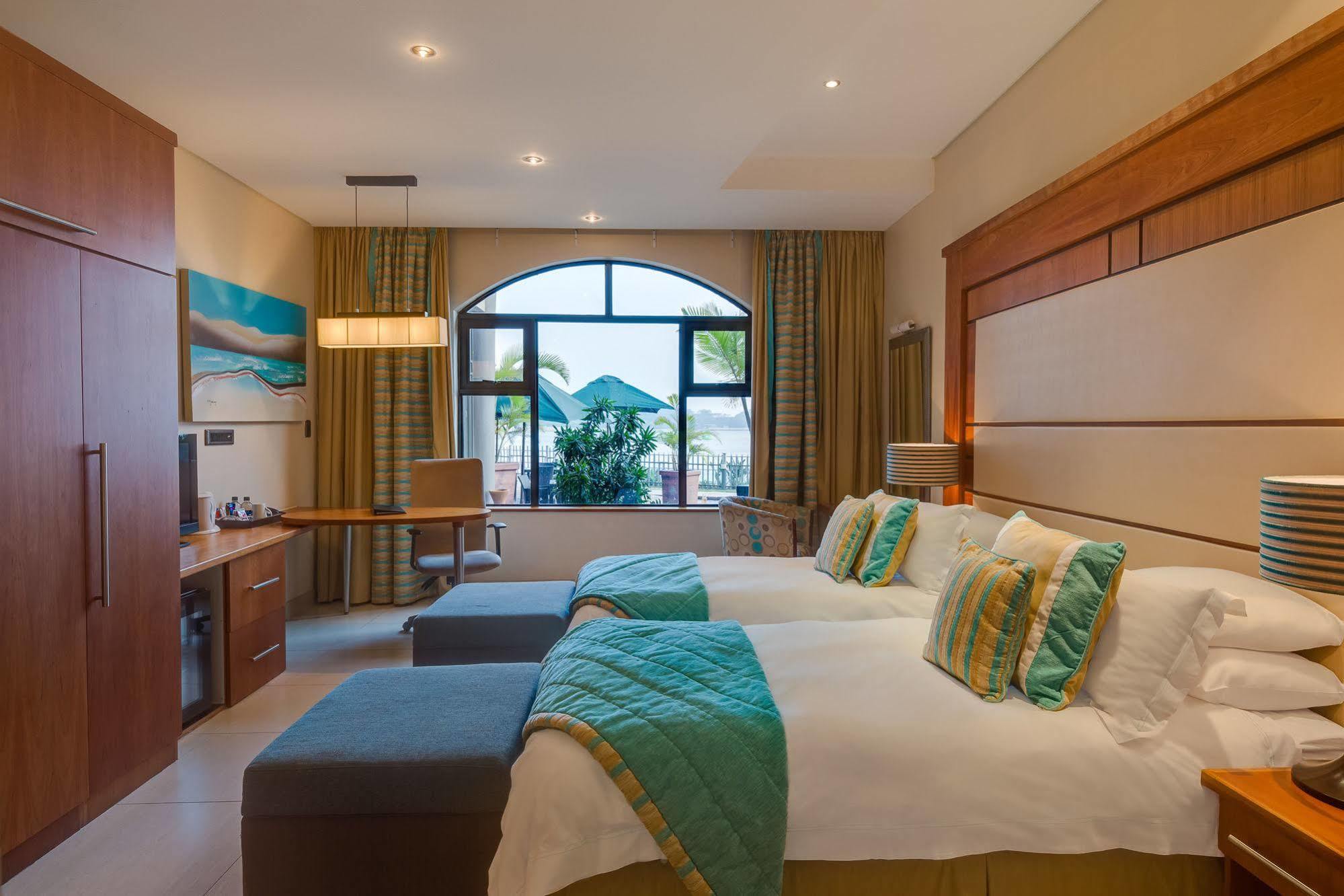 Bon Hotel Waterfront Richards Bay Eksteriør billede
