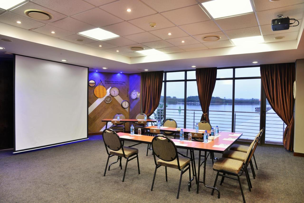 Bon Hotel Waterfront Richards Bay Eksteriør billede